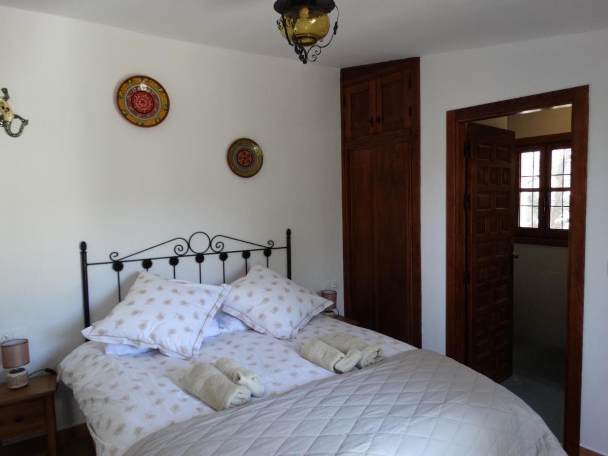 B&B Cortijo Loma Leon Cutar Exterior foto