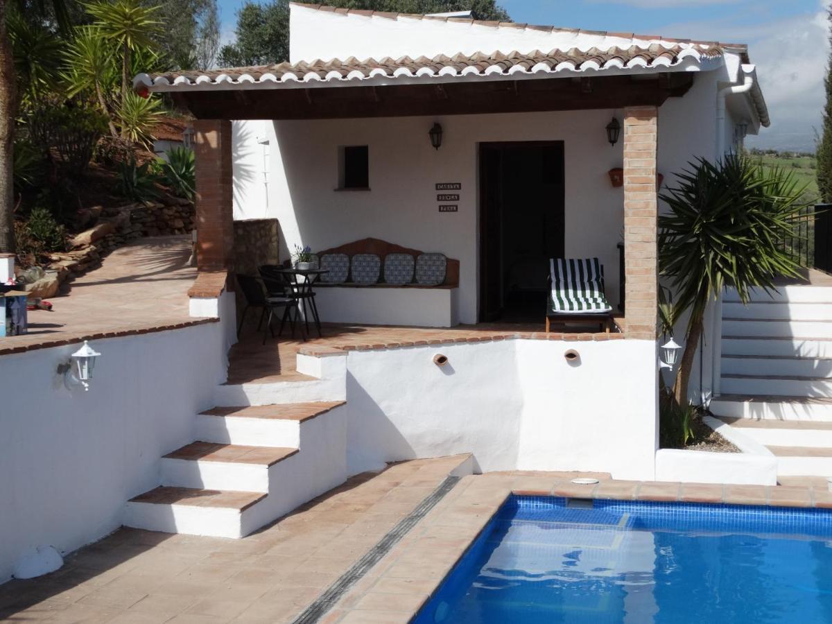 B&B Cortijo Loma Leon Cutar Exterior foto